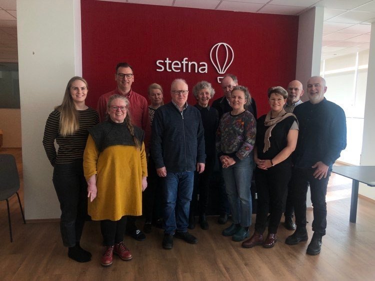 Á myndinni eru frá vinstri: Auður Ása Maríasdóttir ráðgjafi hjá Stefnu, Björn Gíslason framkvæmdastj…