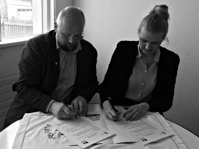 Samstarfssamningur Háskólans á Akureyri og AkureyrarAkademíunnar